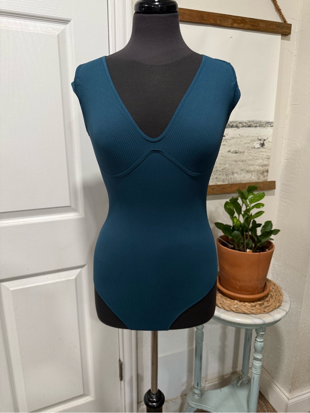 Free People Seamless Ribbed V-Neck Ribbed Bodysuit - Teal